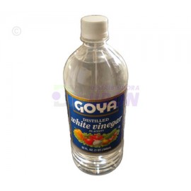 Goya White Vinegar. 32 oz.